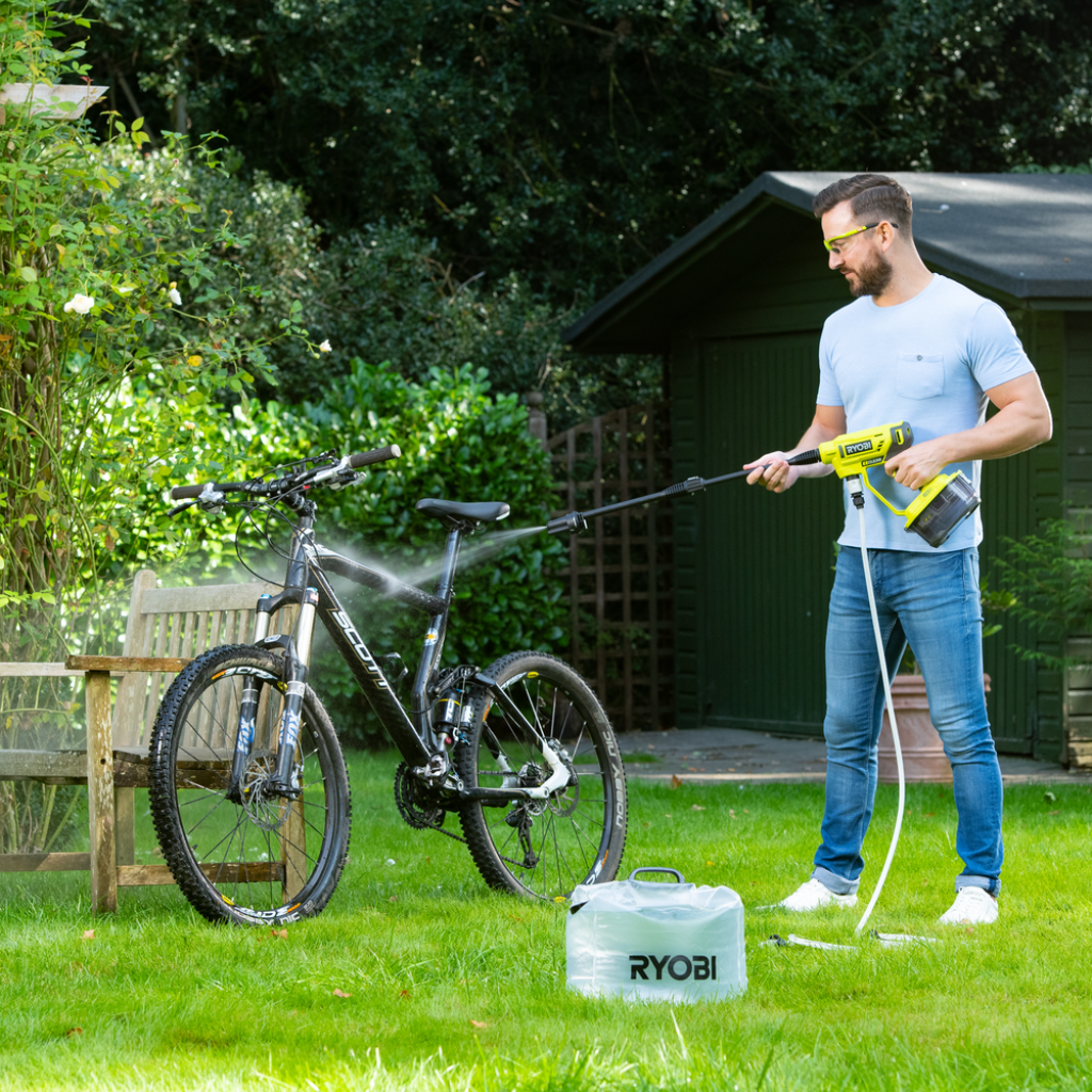 Best Pressure Washer under £100