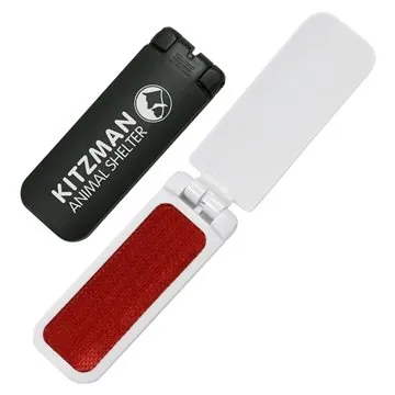 Foldable Multi-Use Lint Brush