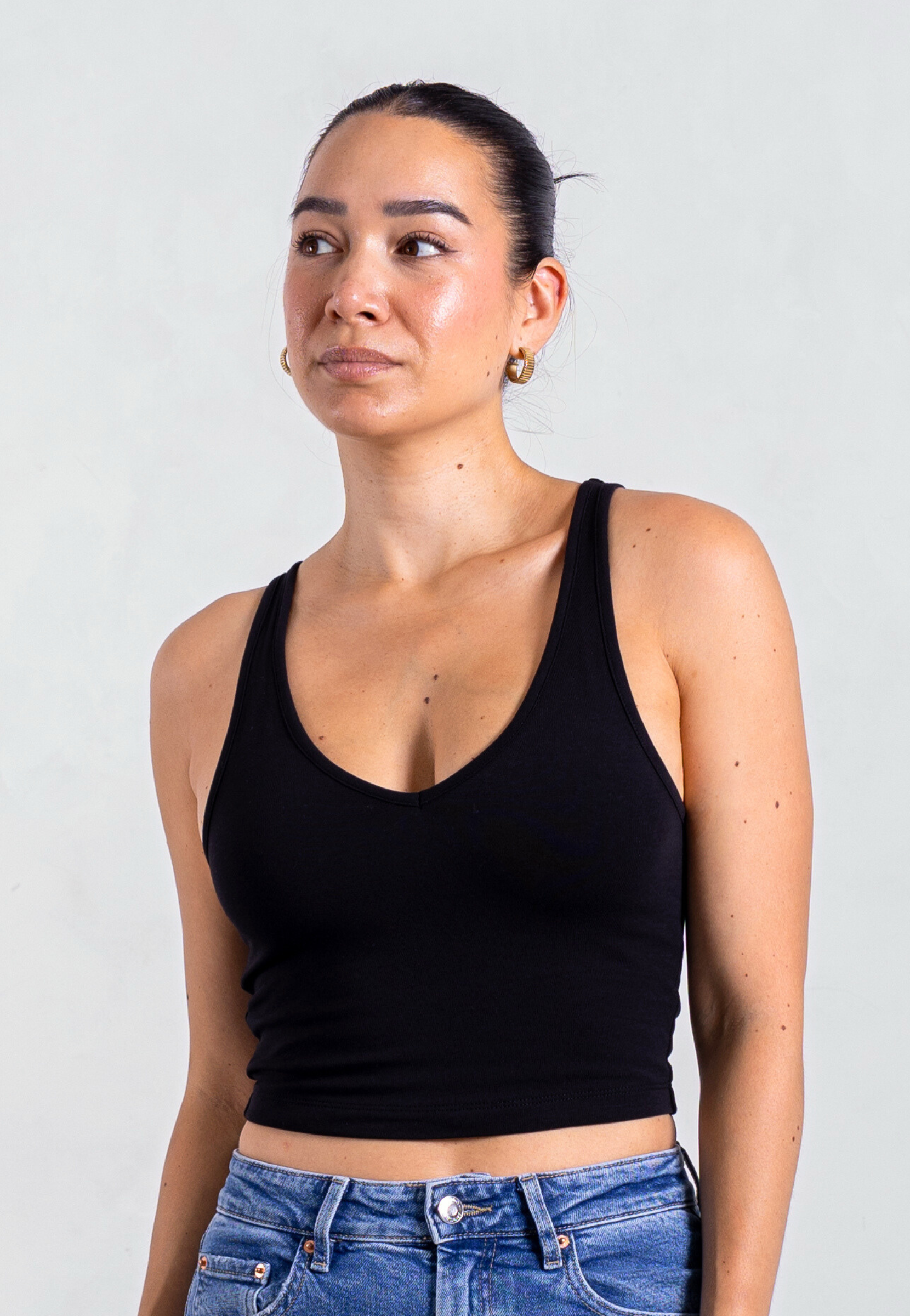 Organic Cotton V-Neck Cropped Tank Top