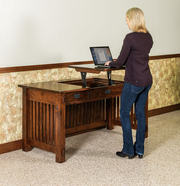 Stylish Amish Kascade Desk